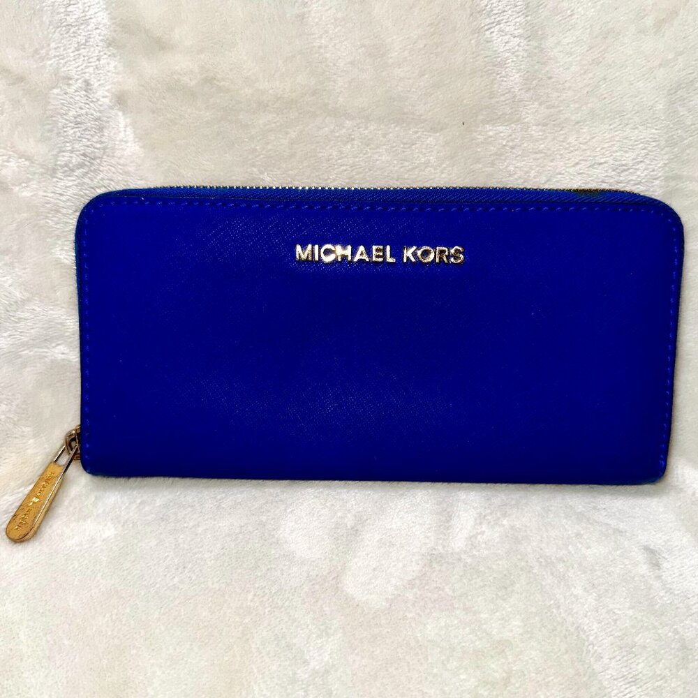 💙 MICHAEL KORS Jet Set Travel Wallet